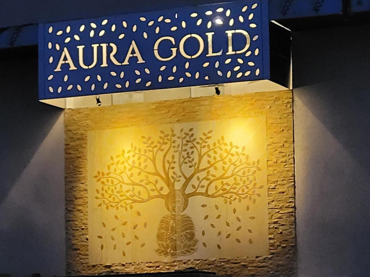Aura Gold Resort Удайпур Екстериор снимка